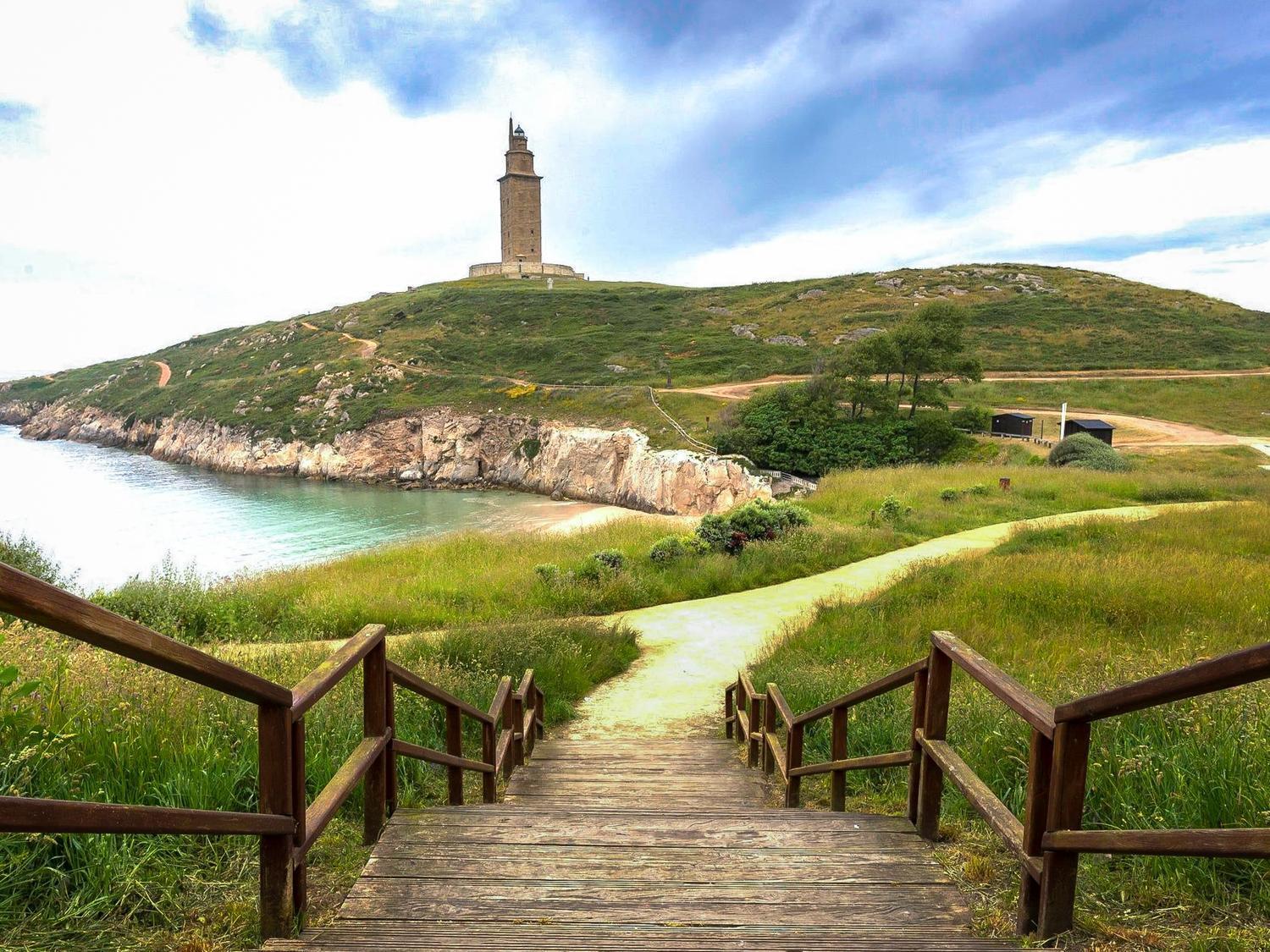 Sakura Homes Torre De Hercules 4 Plazas โอโกรูญา ภายนอก รูปภาพ